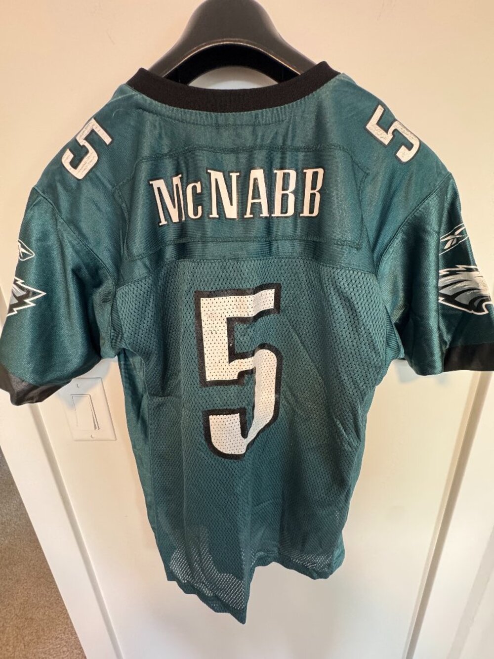 Vintage Reebok Philadelphia Eagles Donovan McNabb #5 NFL Jersey – Youth XL